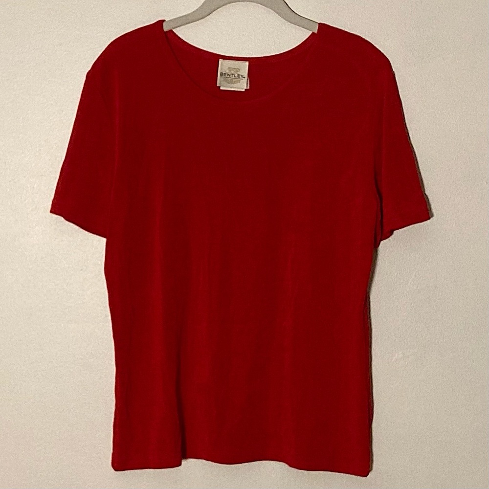 ⭐️ Vintage TR Bentley Cherry Red Short Sleeve T-Shirt Blouse Size XL